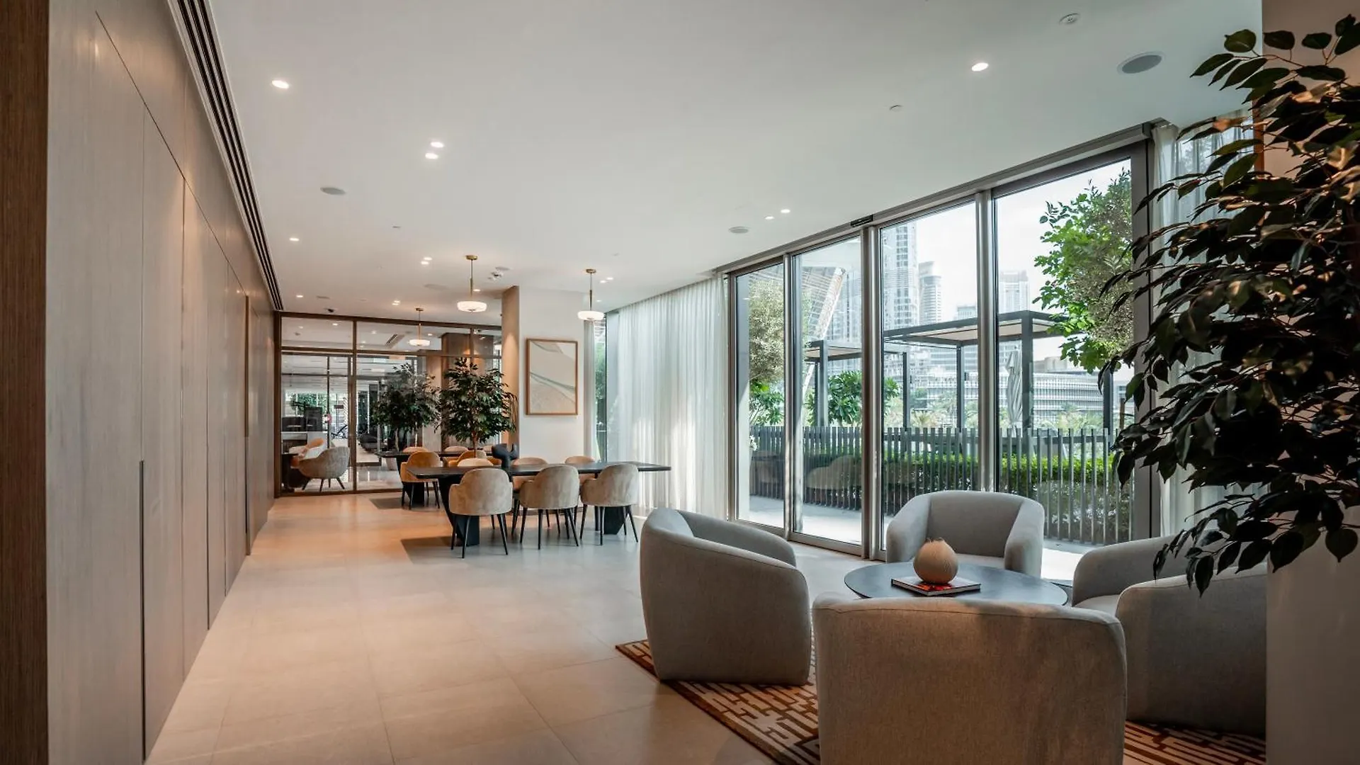 Luxury 1-Bedroom Holiday Apartment In Downtown Dubai I Walk To Dubai Mall And Fountains